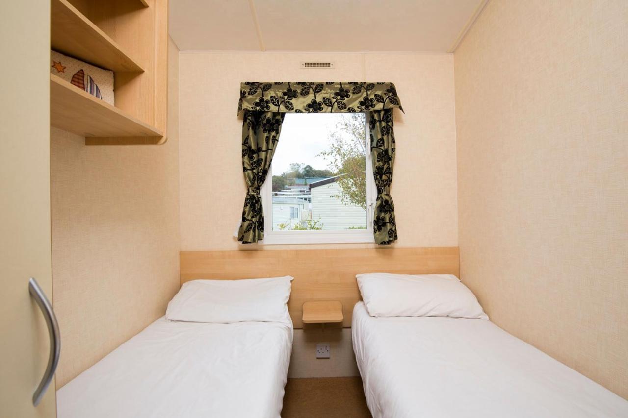 Newperran Holiday Park Ньюки Экстерьер фото